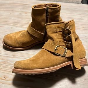 Frye Veronica Suede Bootie - Size 7